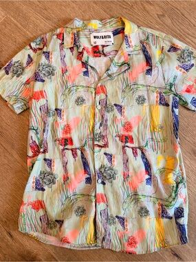 WOLF & RITA Short Sleeve Button Shirt — Multicolor Abstract Print